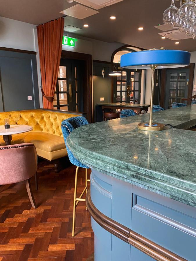 Hillyard House Hotel Касълуелан Екстериор снимка